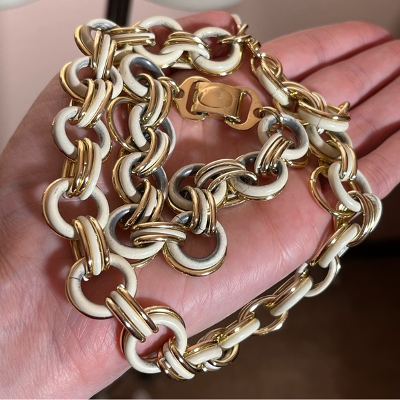 Trifari made in France 1940’s Art Deco Cream Gold Oversized Chain Necklace set